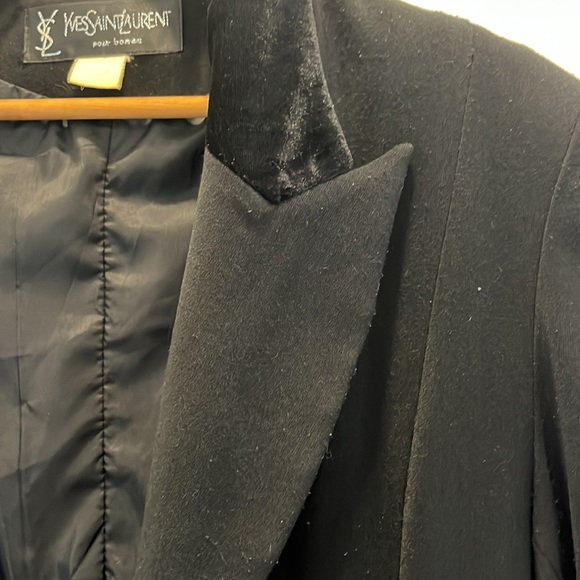 Yves Saint Laurent RARE single breasted max length coat wool w/velvet accents - Picture 9 of 13